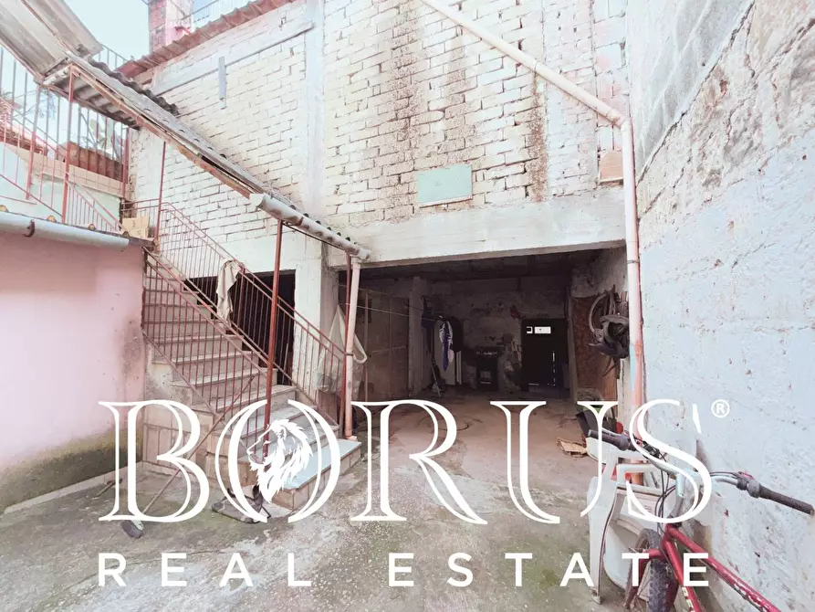 Immagine 57 di Casa indipendente in vendita  in Piazza Castello a Cancello Ed Arnone