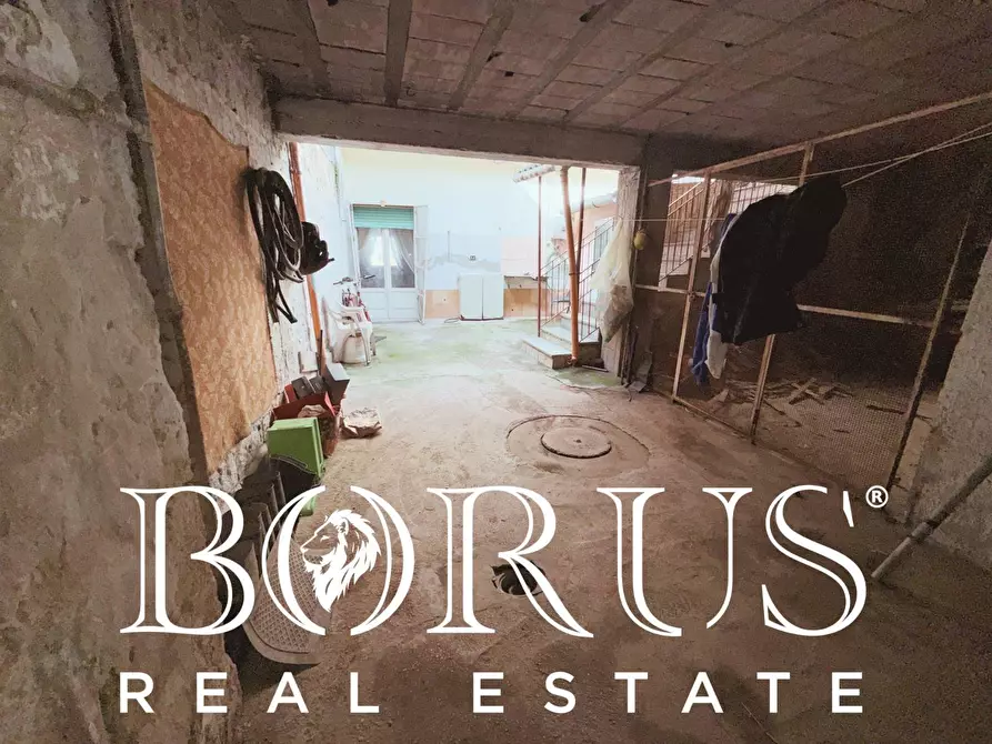 Immagine 58 di Casa indipendente in vendita  in Piazza Castello a Cancello Ed Arnone