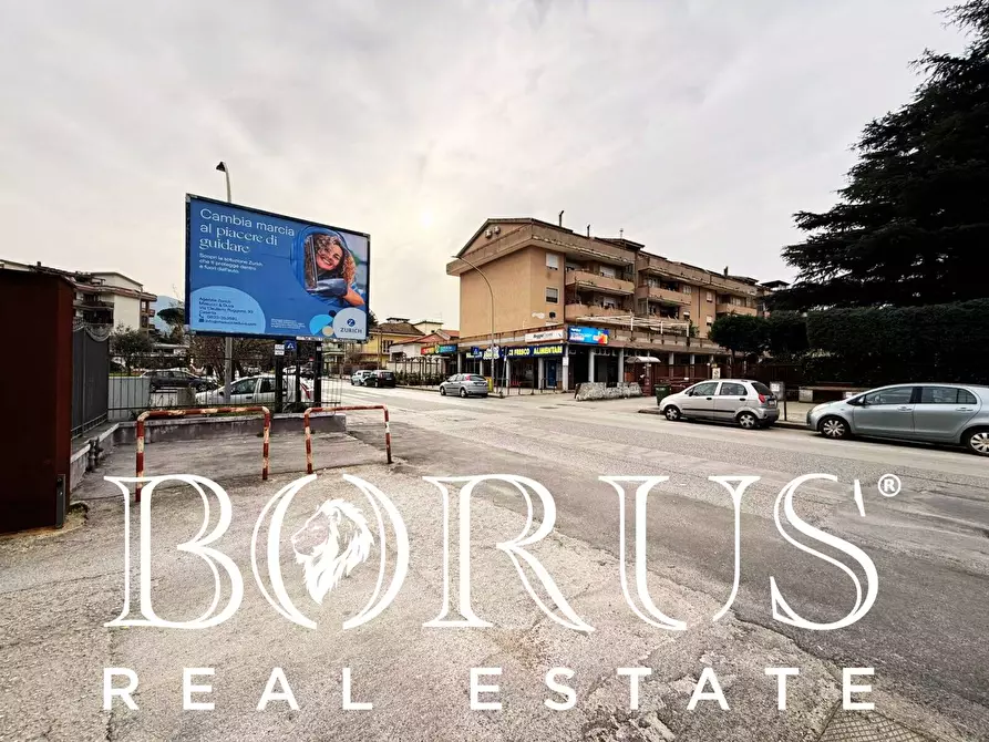 Immagine 12 di Ufficio in affitto  in via Bersaglieri a Caserta