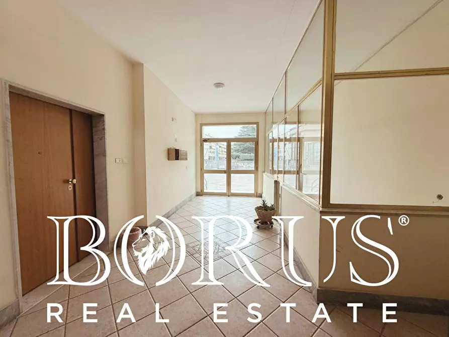 Immagine 23 di Ufficio in affitto  in via Bersaglieri a Caserta