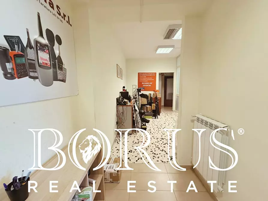 Immagine 32 di Ufficio in affitto  in via Bersaglieri a Caserta