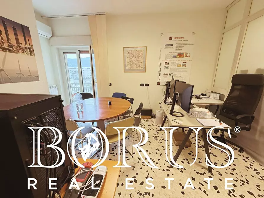 Immagine 39 di Ufficio in affitto  in via Bersaglieri a Caserta