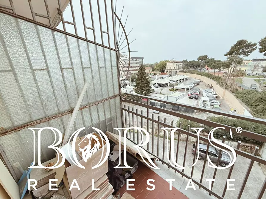 Immagine 44 di Ufficio in affitto  in via Bersaglieri a Caserta