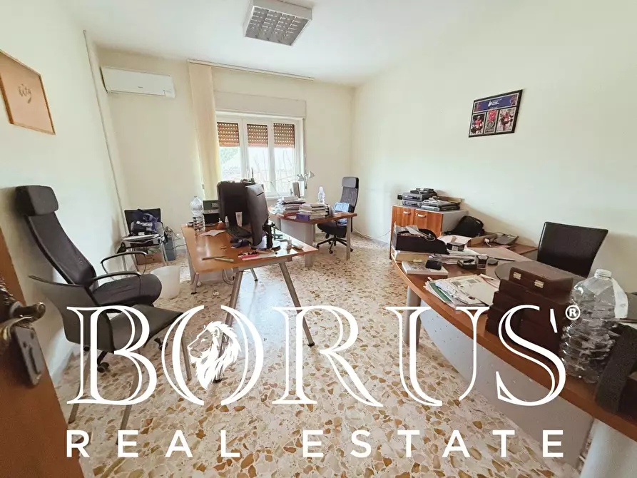 Immagine 50 di Ufficio in affitto  in via Bersaglieri a Caserta