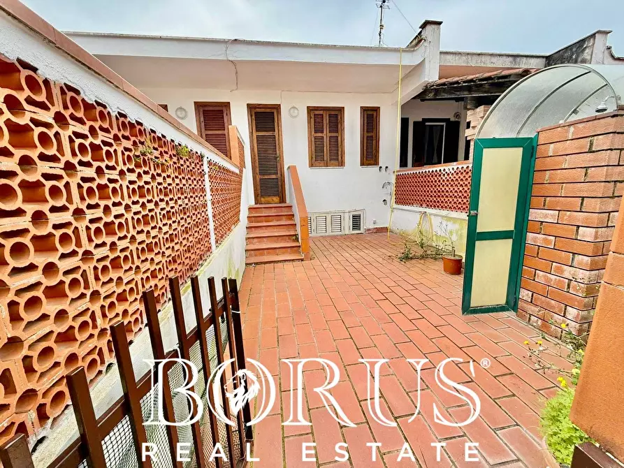 Immagine 1 di Villetta a schiera in vendita  in Viale Augusto a Sessa Aurunca