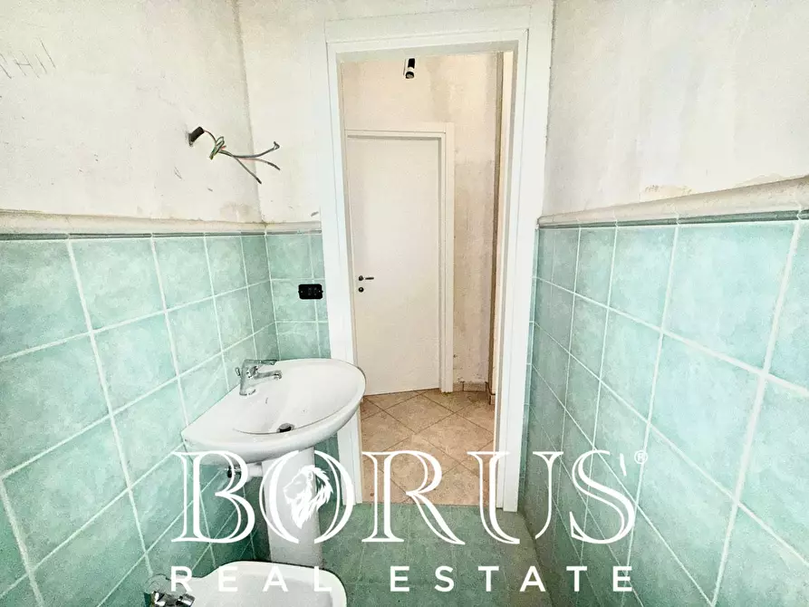 Immagine 23 di Appartamento in affitto  in Via Modena a Castel Volturno