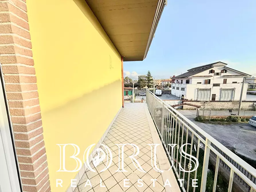 Immagine 19 di Appartamento in affitto  in Via Modena a Castel Volturno
