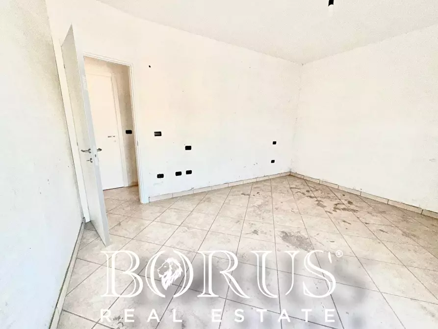 Immagine 5 di Appartamento in affitto  in Via Modena a Castel Volturno