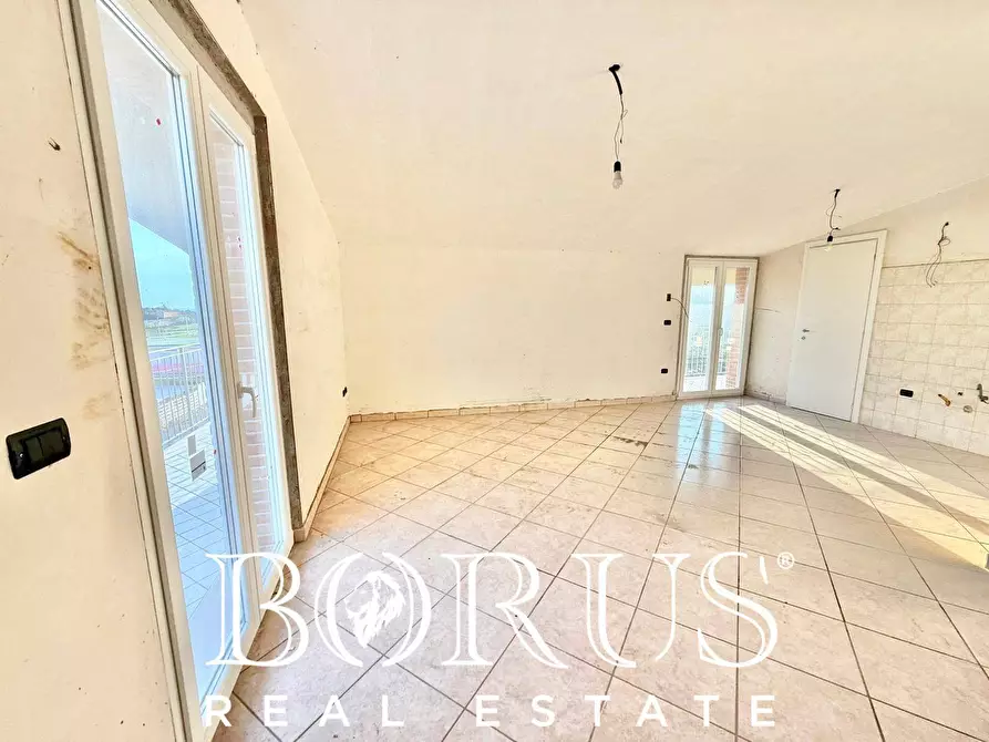 Immagine 13 di Appartamento in affitto  in via Modena a Castel Volturno