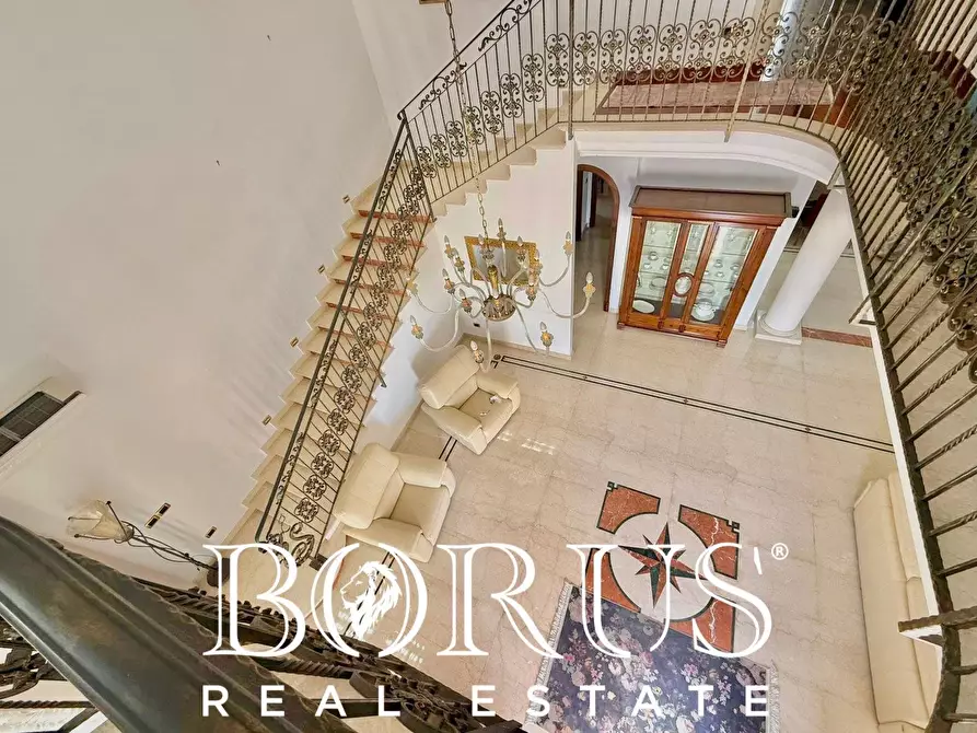 Immagine 61 di Villa in vendita  in Via Cilea a Villa Di Briano