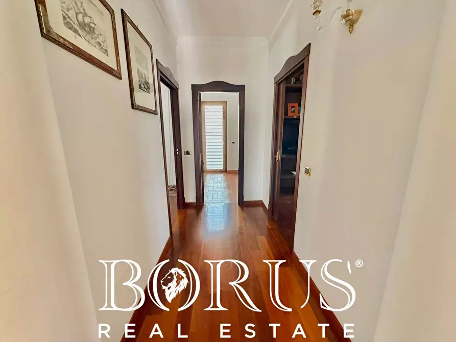 Immagine 62 di Villa in vendita  in Via Cilea a Villa Di Briano