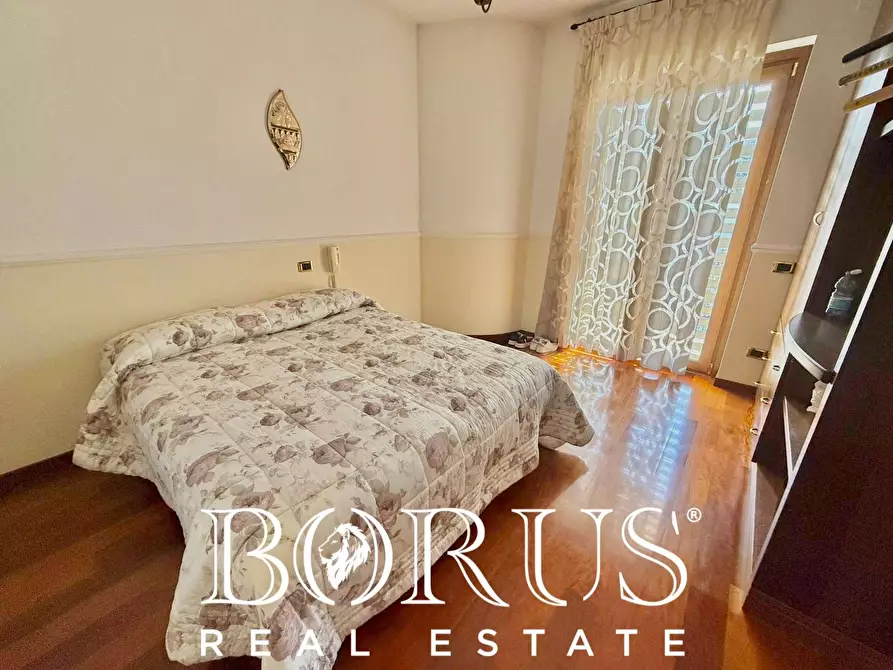 Immagine 67 di Villa in vendita  in Via Cilea a Villa Di Briano