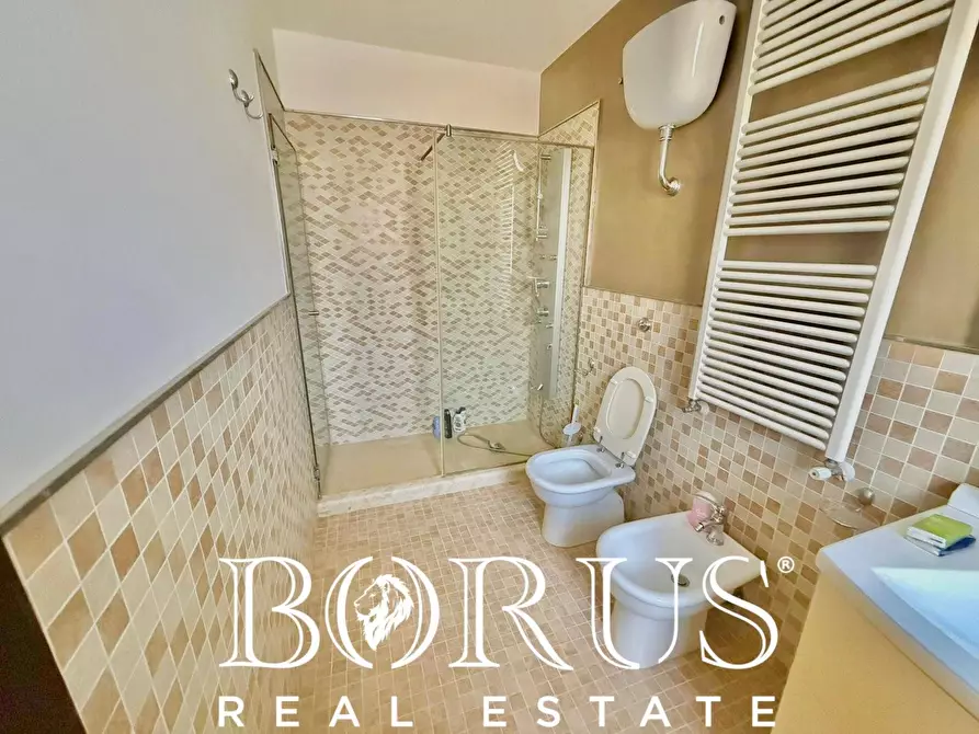 Immagine 70 di Villa in vendita  in Via Cilea a Villa Di Briano