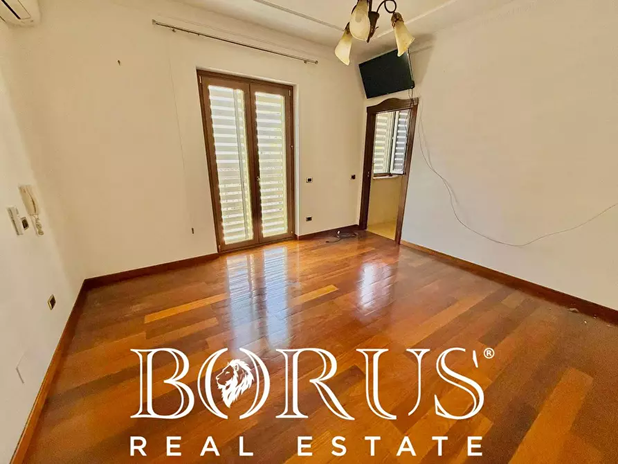 Immagine 71 di Villa in vendita  in Via Cilea a Villa Di Briano