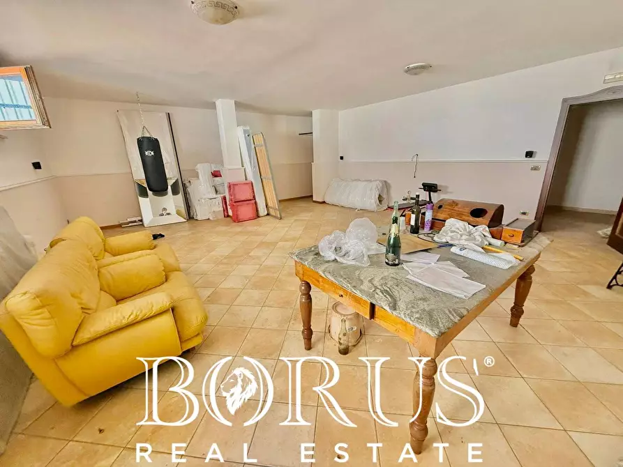 Immagine 91 di Villa in vendita  in Via Cilea a Villa Di Briano