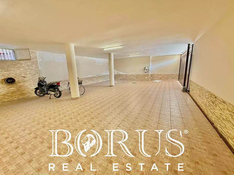 Immagine 95 di Villa in vendita  in Via Cilea a Villa Di Briano