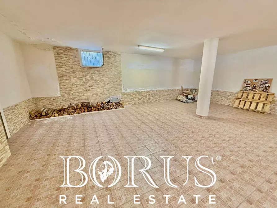 Immagine 96 di Villa in vendita  in Via Cilea a Villa Di Briano