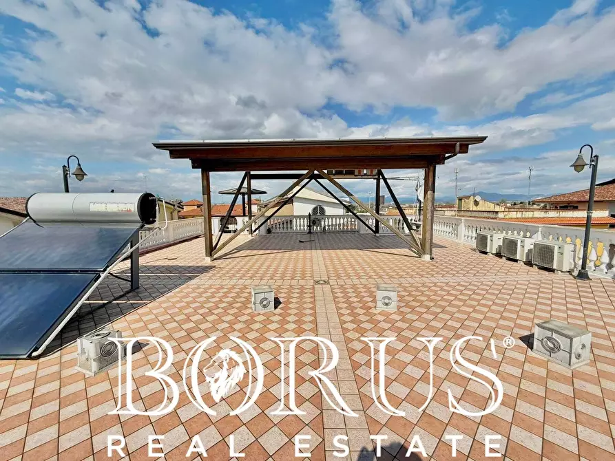 Immagine 116 di Villa in vendita  in Via Cilea a Villa Di Briano