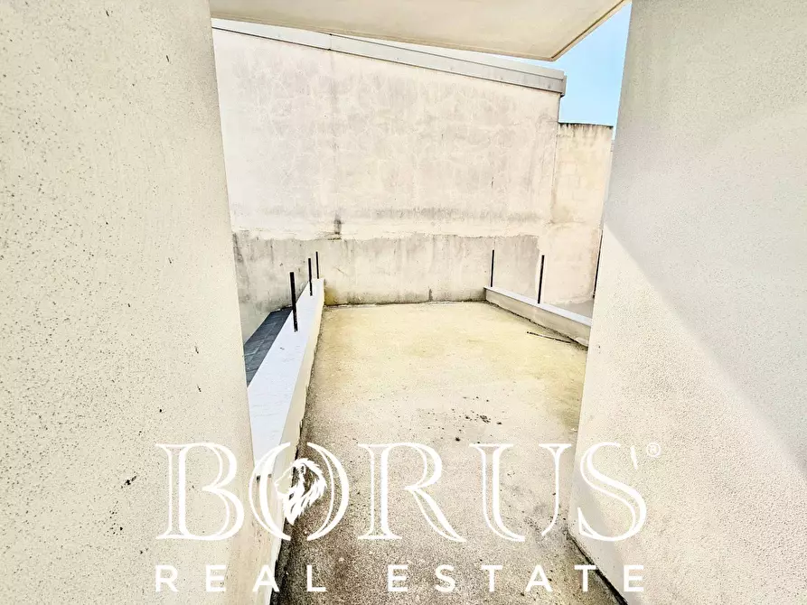 Immagine 15 di Villetta a schiera in vendita  in Via Vittorio Emanuele a Cancello Ed Arnone