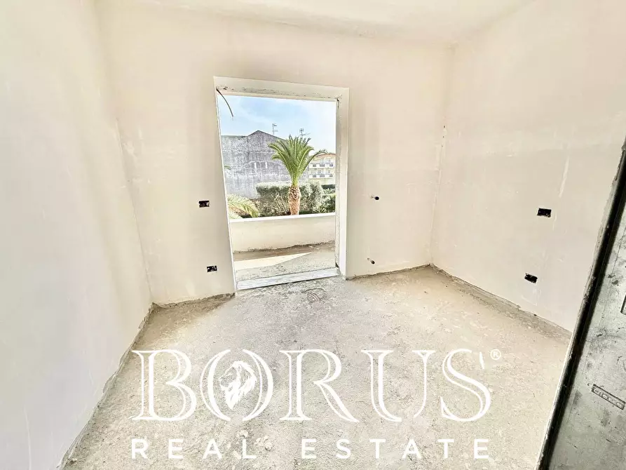 Immagine 24 di Villetta a schiera in vendita  in Via vittorio emanuele a Cancello Ed Arnone