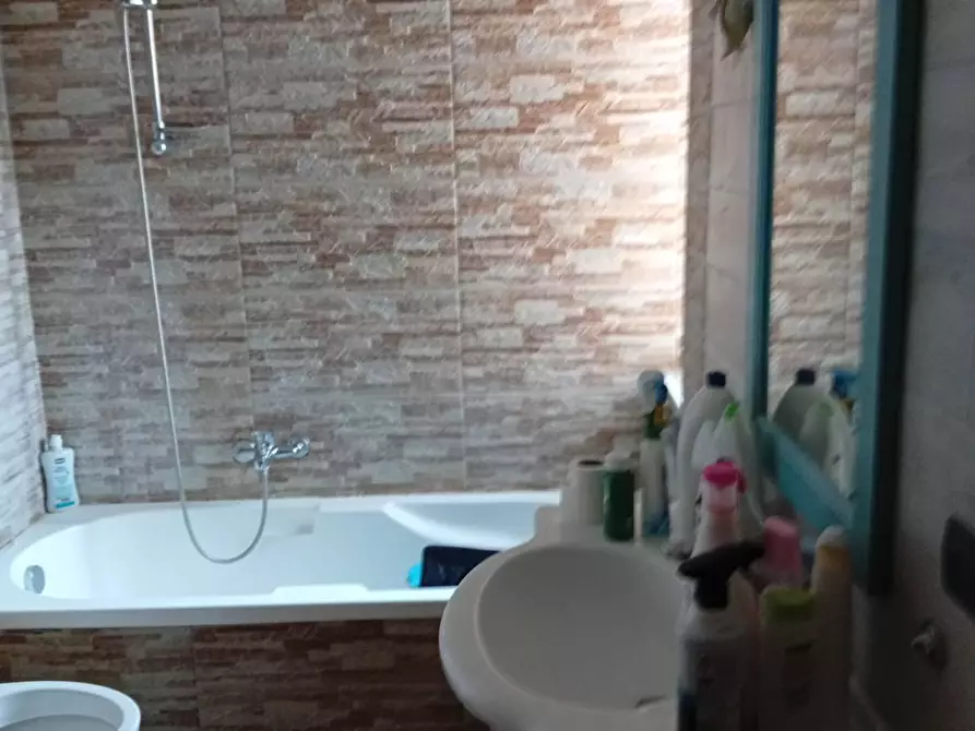 Immagine 26 di Appartamento in vendita  in CORSO DURANTE a Frattamaggiore