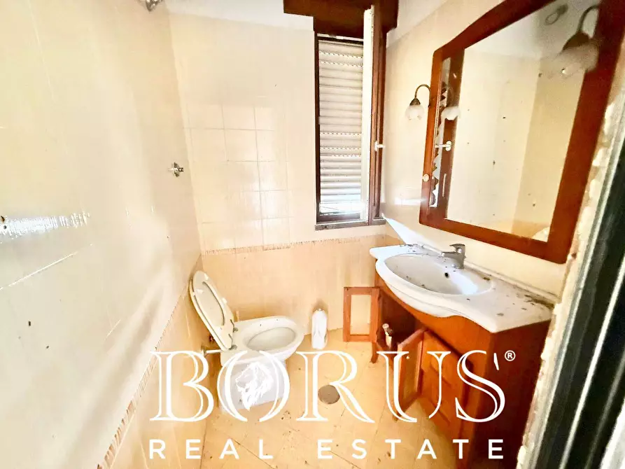 Immagine 7 di Locale commerciale in affitto  in ponte a mare a Castel Volturno