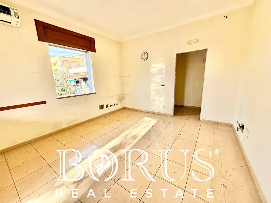 Immagine 10 di Locale commerciale in affitto  in ponte a mare a Castel Volturno