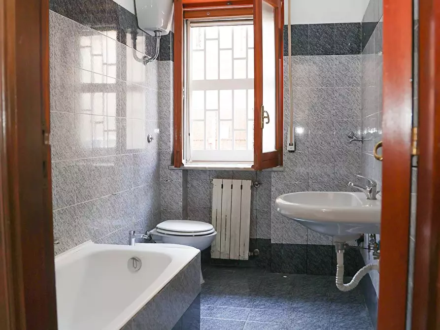 Immagine 14 di Appartamento in vendita  a Arzano