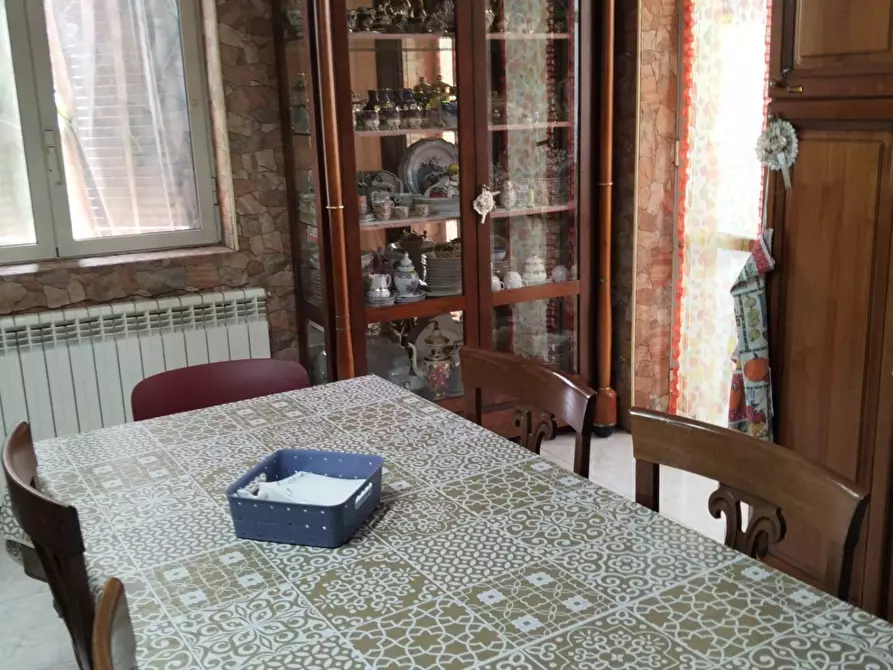 Immagine 5 di Appartamento in vendita  in VIA TORRICELLI a Arzano