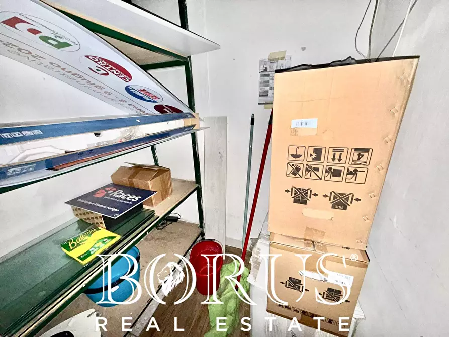 Immagine 13 di Locale commerciale in affitto  in Via Linguiti a Cancello Ed Arnone