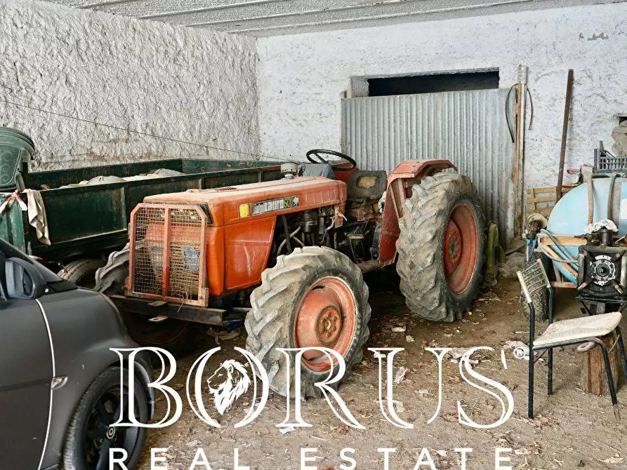 Immagine 4 di Box auto in vendita  in Via Rosano a Aversa