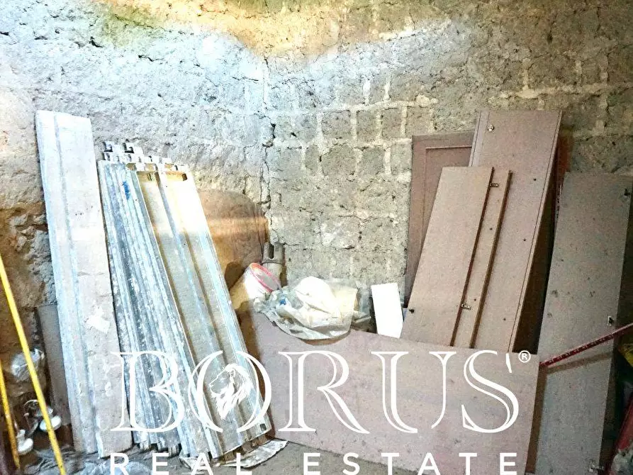 Immagine 13 di Box auto in vendita  in Via Rosano a Aversa