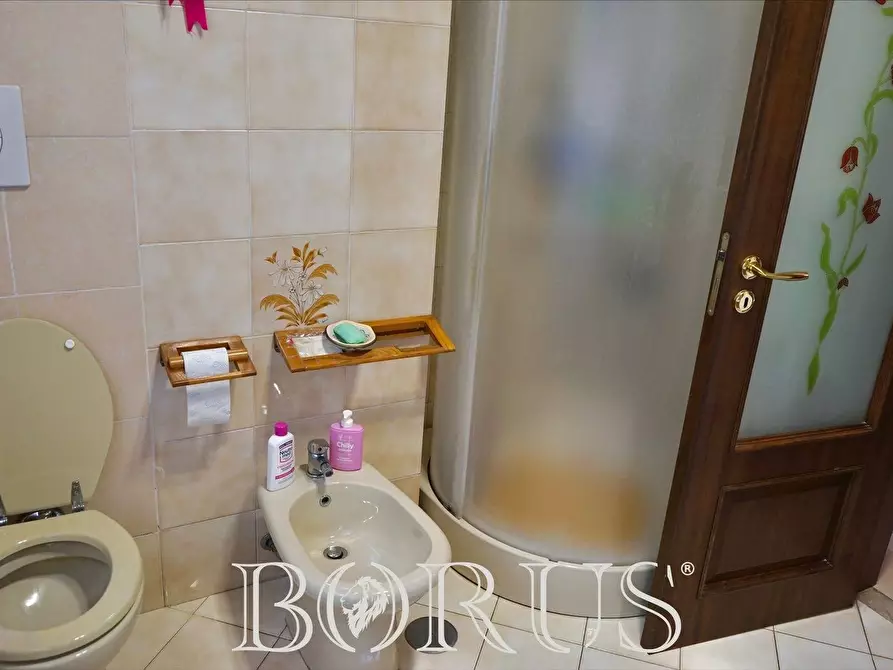 Immagine 43 di Villa in vendita  in via Frosinone a Castel Volturno