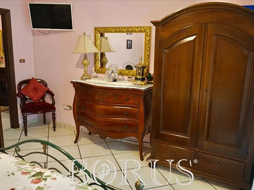 Immagine 35 di Villa in vendita  in via Frosinone a Castel Volturno