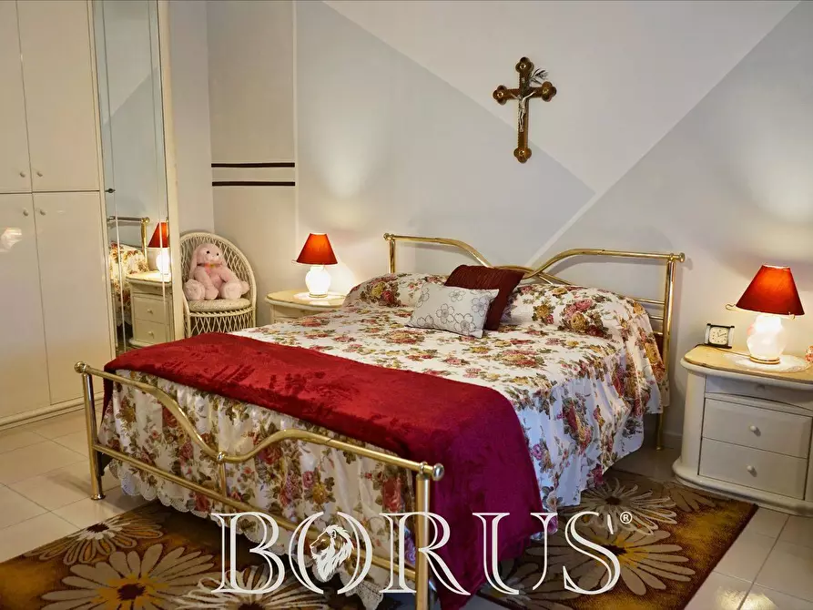 Immagine 27 di Villa in vendita  in via Frosinone a Castel Volturno