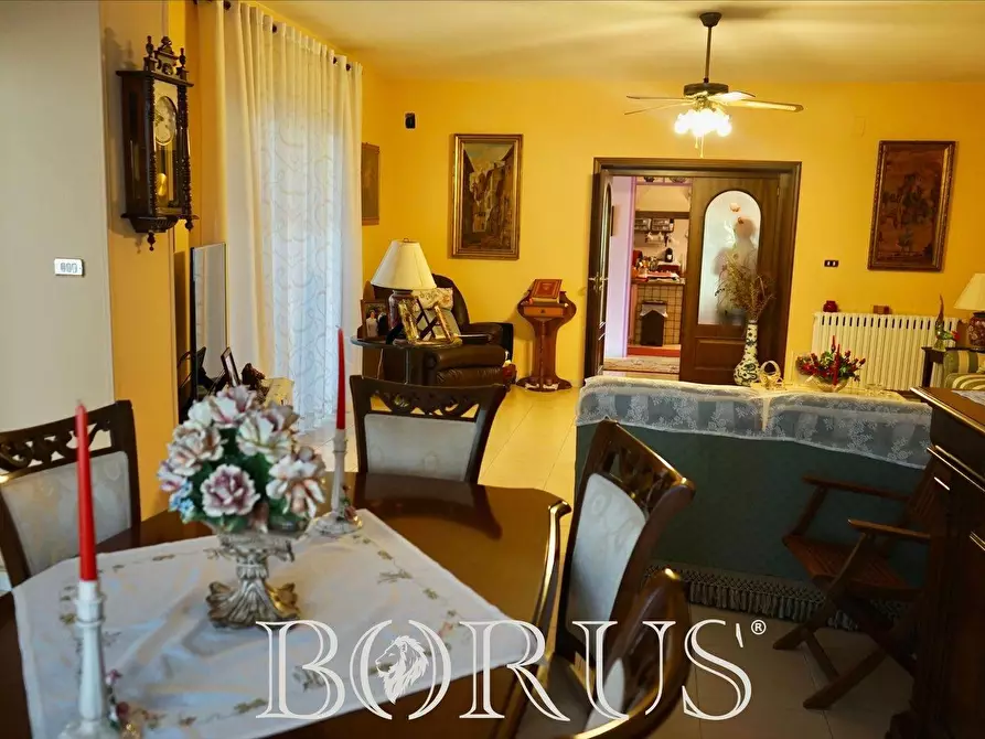 Immagine 20 di Villa in vendita  in via Frosinone a Castel Volturno