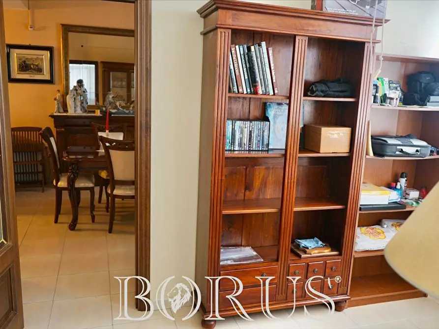 Immagine 36 di Villa in vendita  in via Frosinone a Castel Volturno