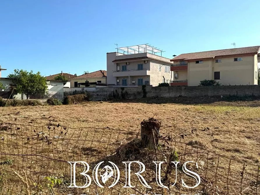 Immagine 1 di Terreno agricolo in vendita  in via Milano a Castel Volturno