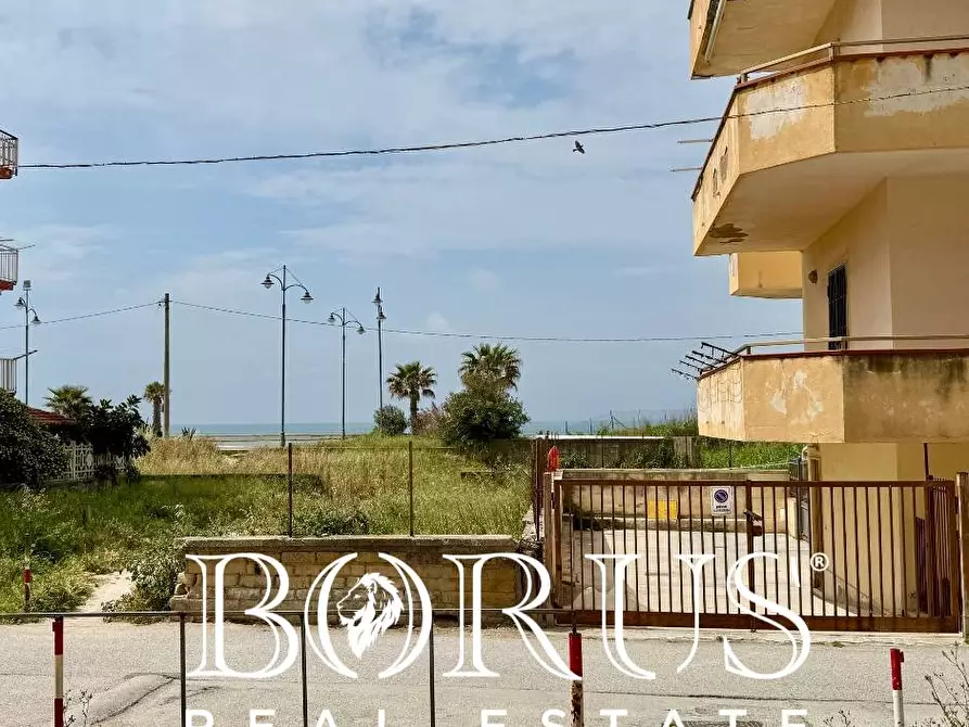 Immagine 1 di Appartamento in affitto  in Via Domiziana 437 a Mondragone