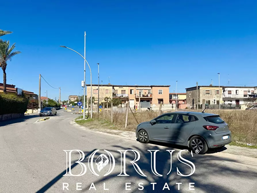 Immagine 107 di Locale commerciale in vendita  in via napoli 20 a Cancello Ed Arnone