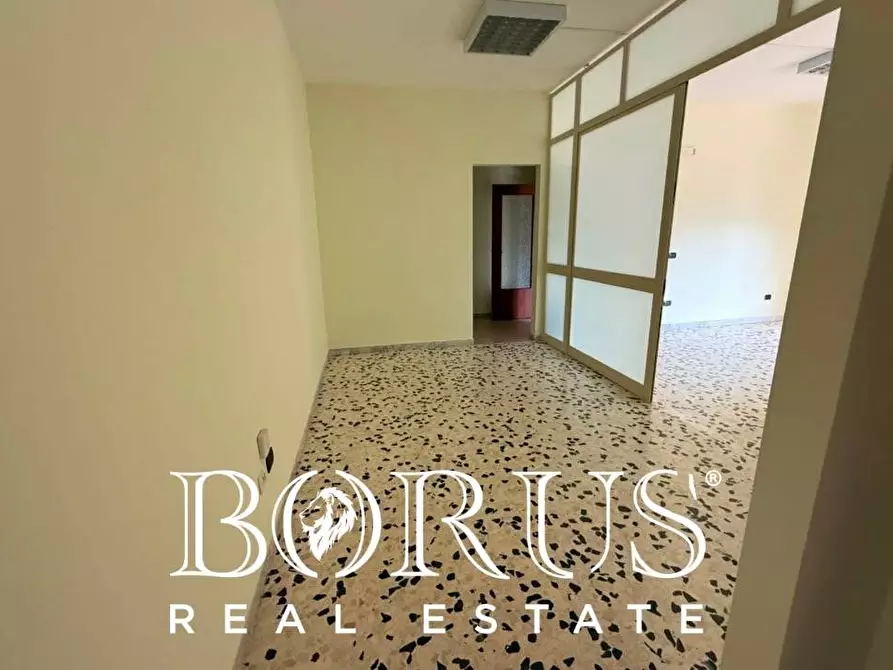 Immagine 9 di Appartamento in vendita  in via roma 3 a Cancello Ed Arnone