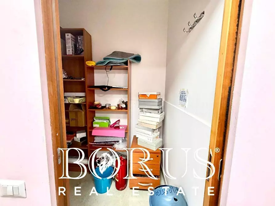 Immagine 25 di Locale commerciale in vendita  in via nuoro a Cancello Ed Arnone