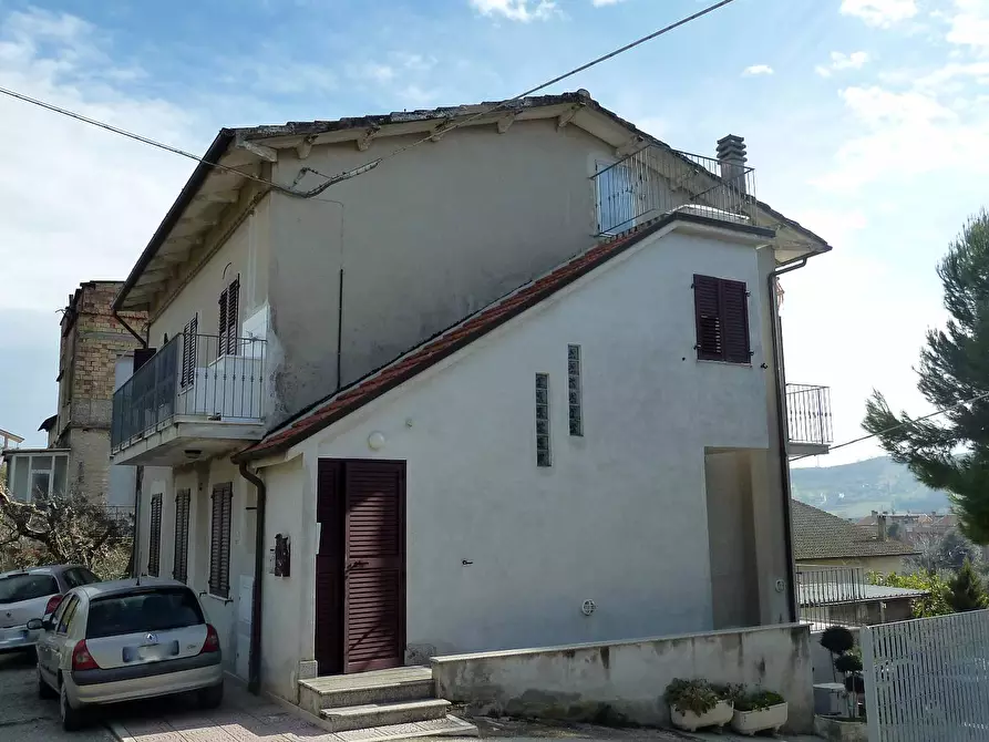 Immagine 1 di Casa indipendente in vendita  a San Benedetto Del Tronto