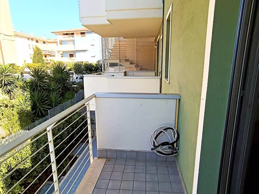 Immagine 2 di Appartamento in vendita  a Grottammare