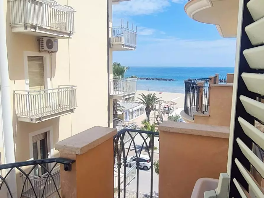 Immagine 7 di Appartamento in vendita  a San Benedetto Del Tronto