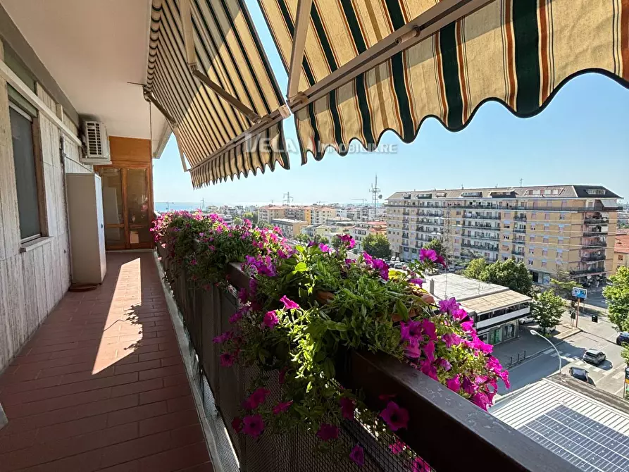 Immagine 14 di Attico in vendita  a San Benedetto Del Tronto