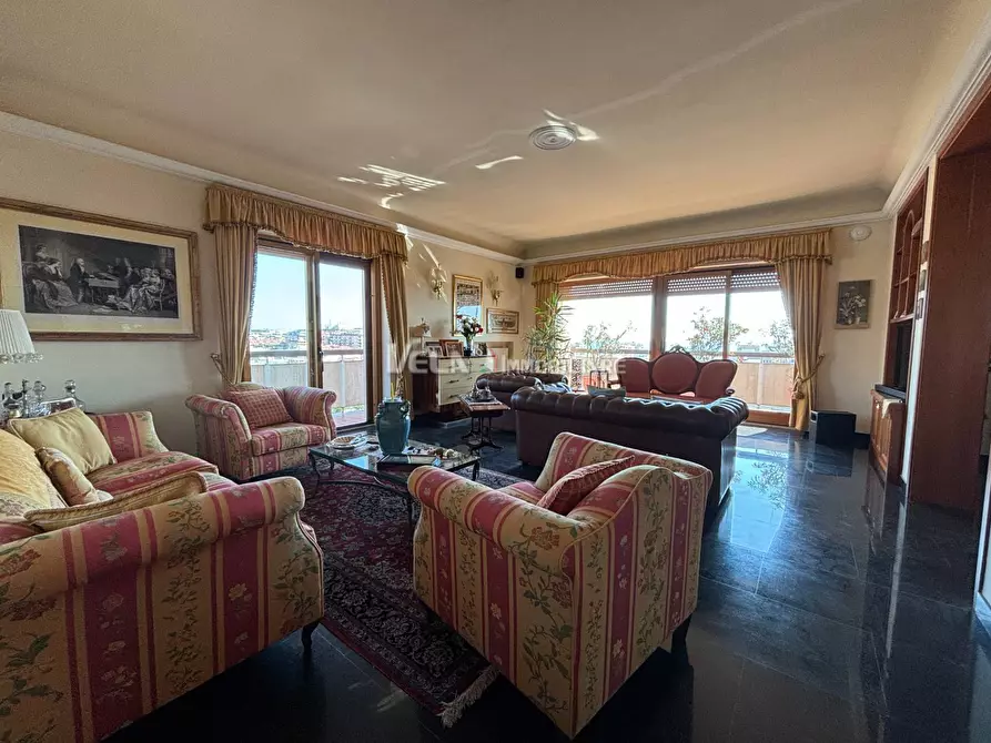 Immagine 16 di Attico in vendita  a San Benedetto Del Tronto