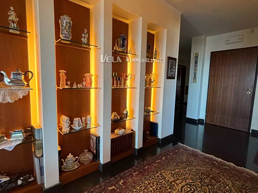 Immagine 34 di Attico in vendita  a San Benedetto Del Tronto