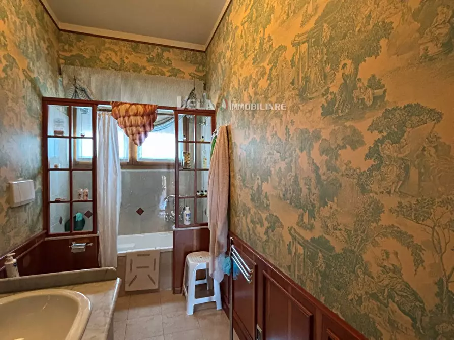 Immagine 48 di Attico in vendita  a San Benedetto Del Tronto