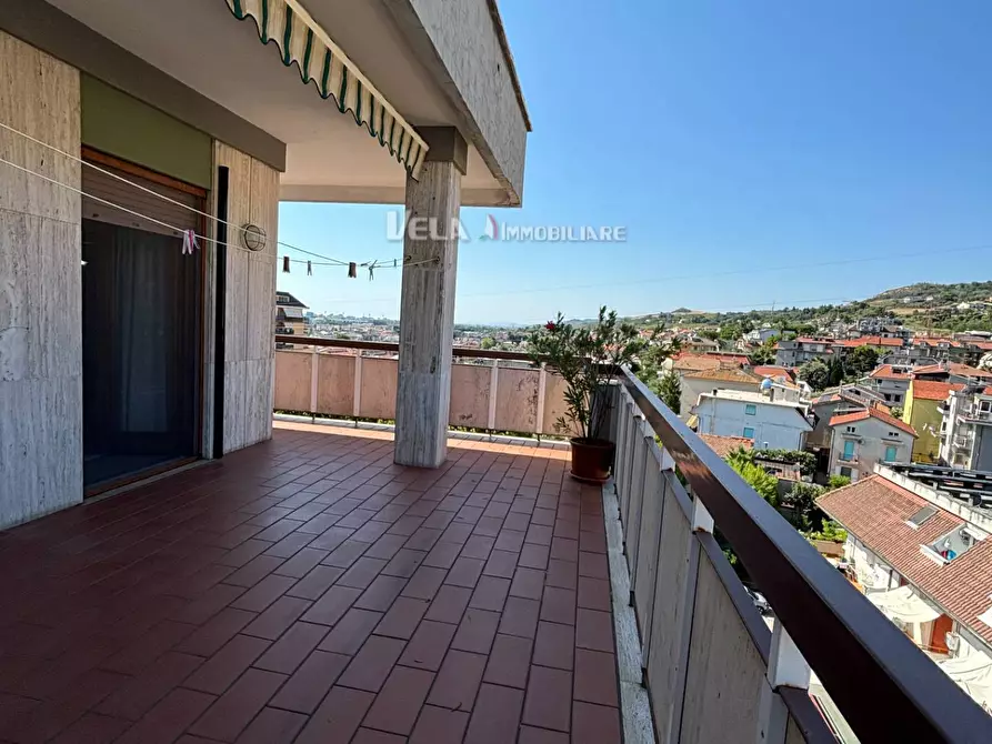 Immagine 53 di Attico in vendita  a San Benedetto Del Tronto